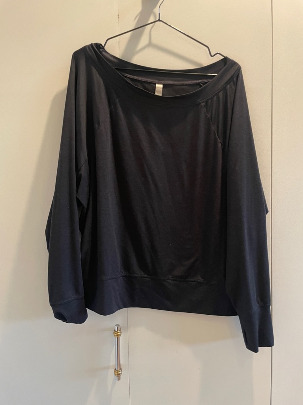 Black Women's Long-Sleeve Boatneck Top